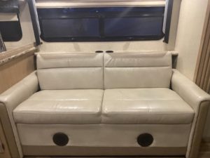 2018 Thor Ace 30.4 Living Room Sofa Bed